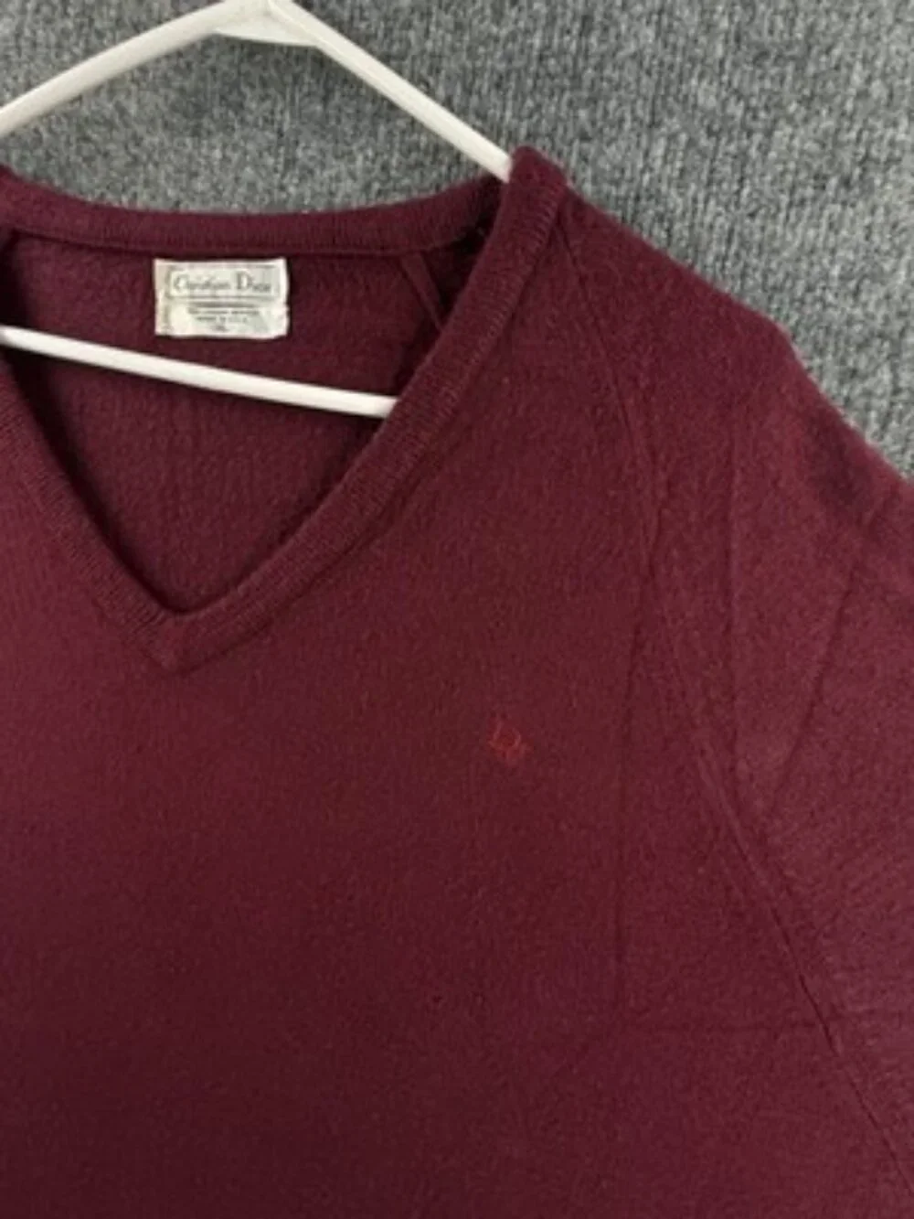 Christian Dior Acrylic Long Sleeve Pullover USA Men XL Logo Red V-Neck Sweater
